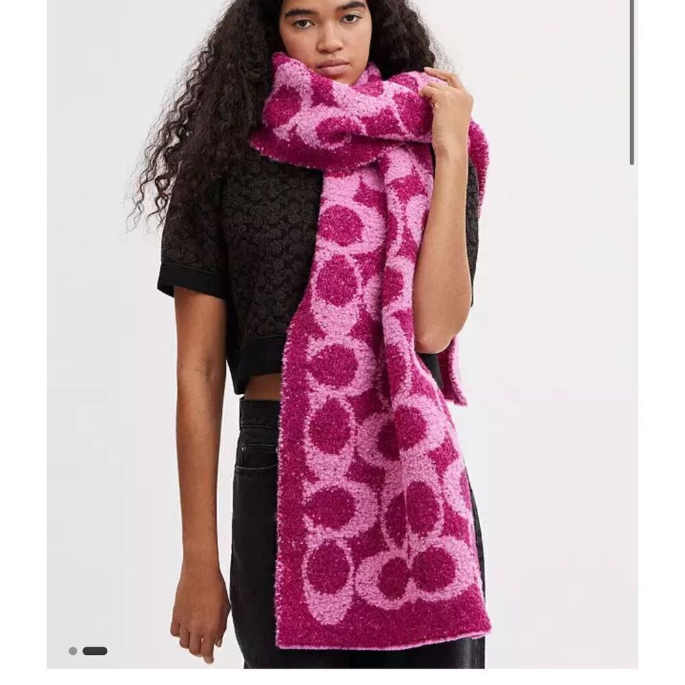 Coach two tone deep blue signature c muffler/scarf - shawl nwt